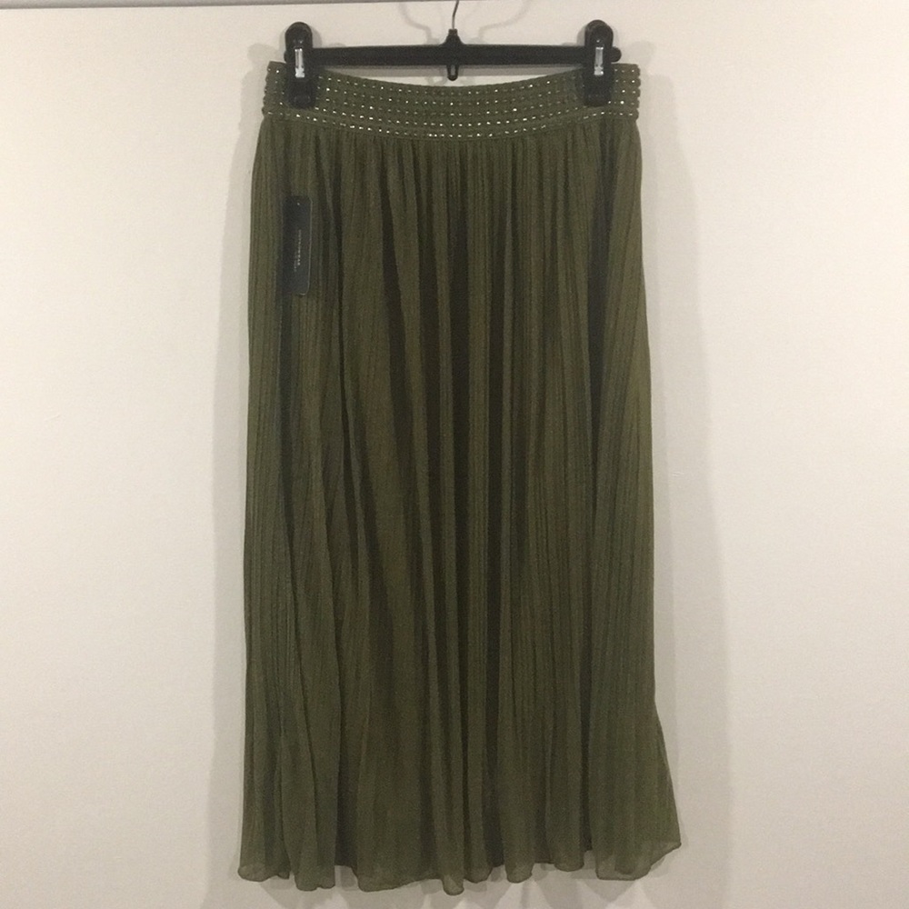 METROWEAR Flowy Midi Green Skirt Size Small